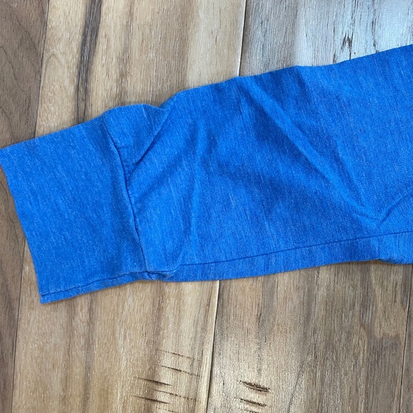 Excellent Condition Steamboat Springs, Colorado Hooded Shirt - Picture 3 of 10